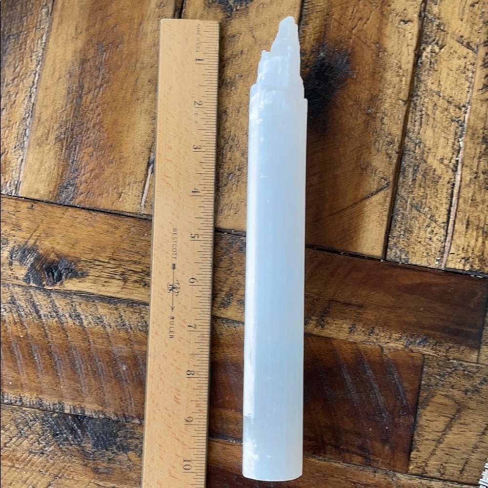Selenite self standing wand